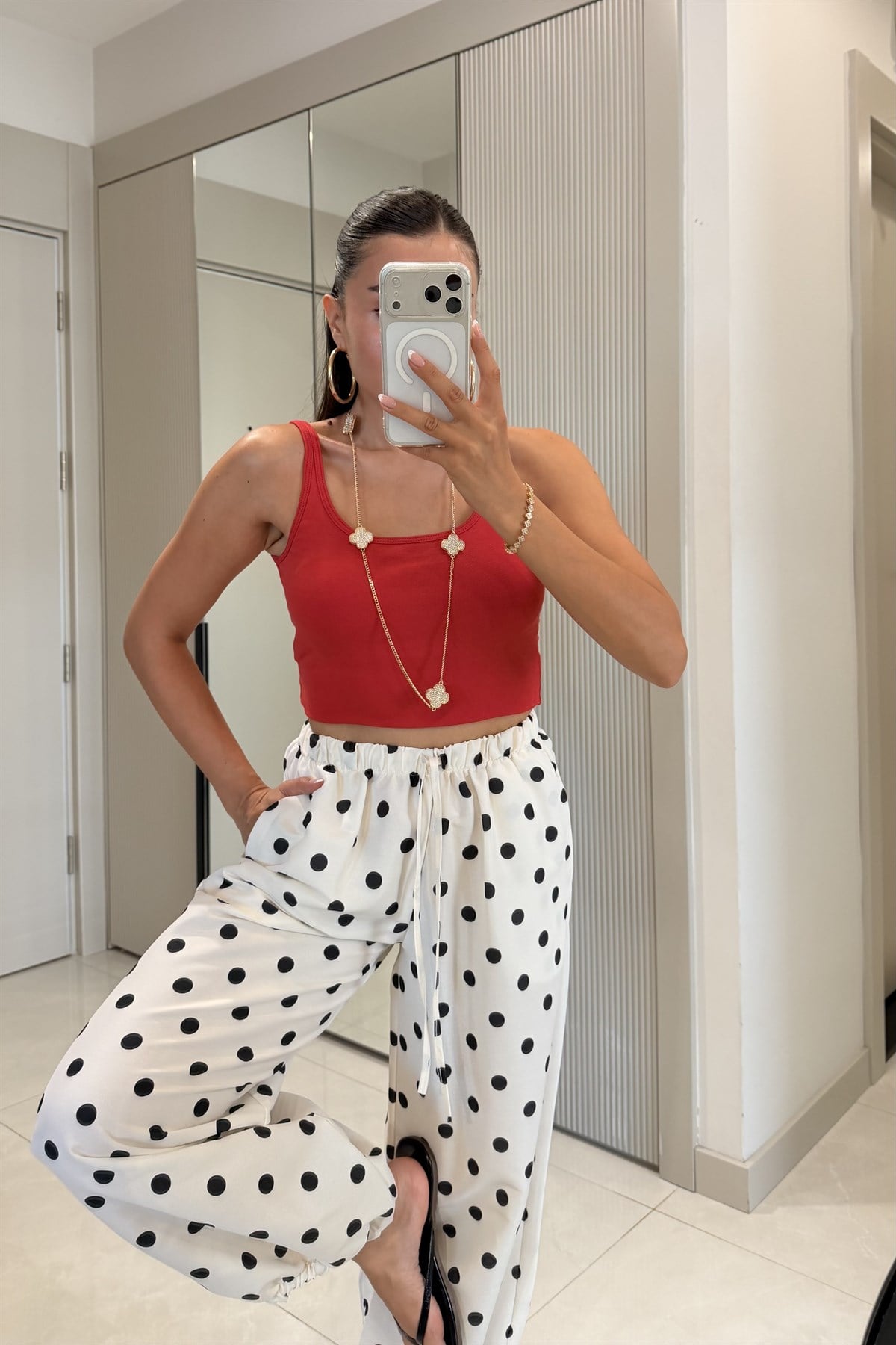 Chain Kırmızı Pedli Askılı Crop