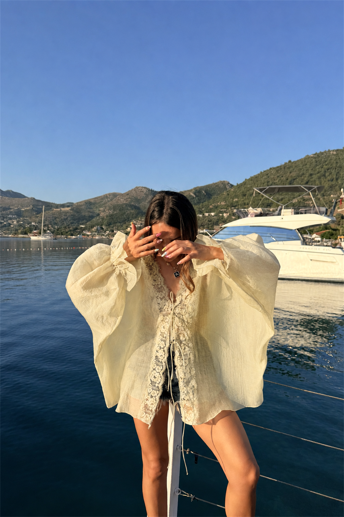Chance Sarı Dantel Detaylı Tensel Kimono Gömlek