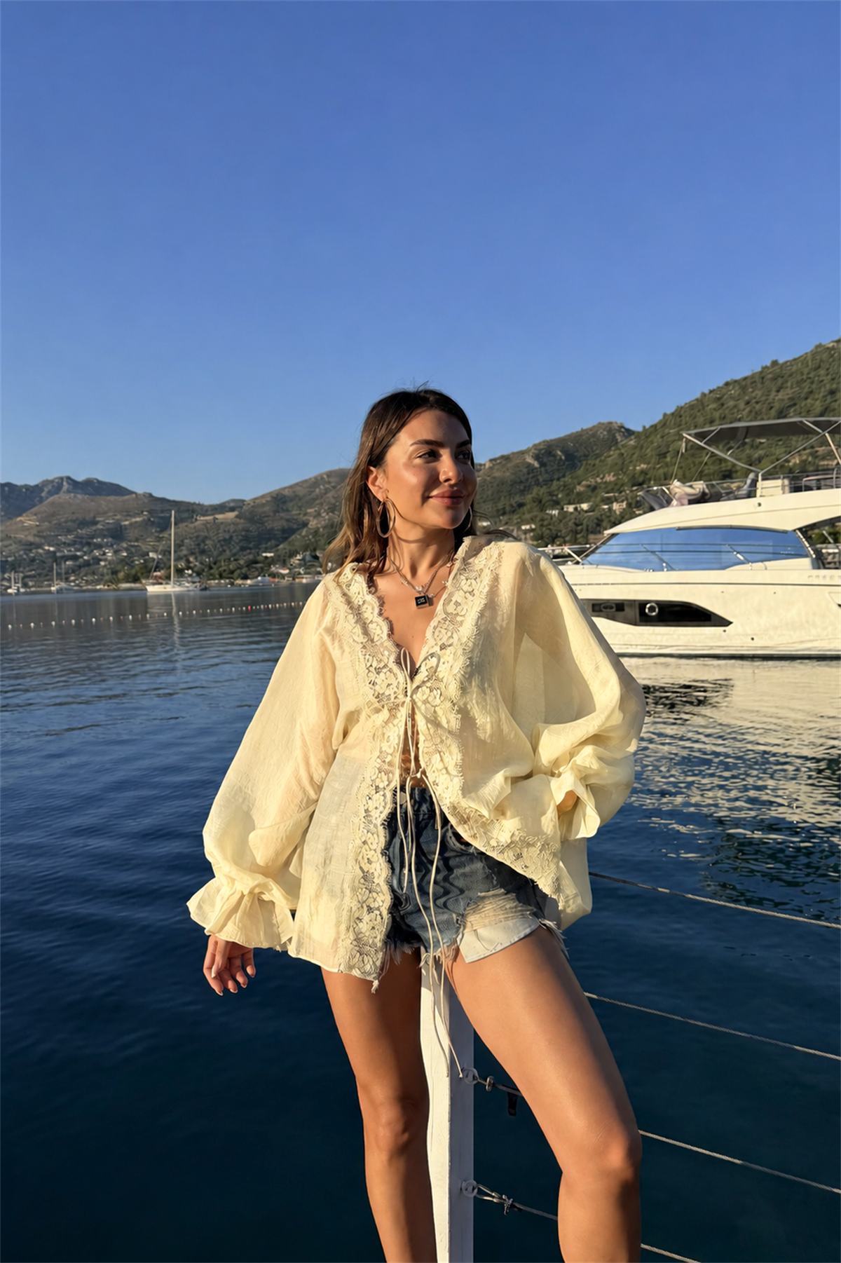 Chance Sarı Dantel Detaylı Tensel Kimono Gömlek