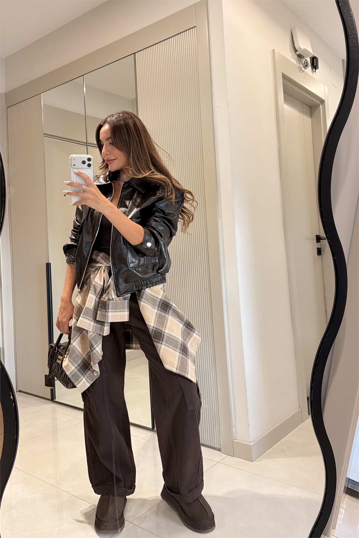 Charlotte Kahve Dokulu Vatkalı Deri Ceket