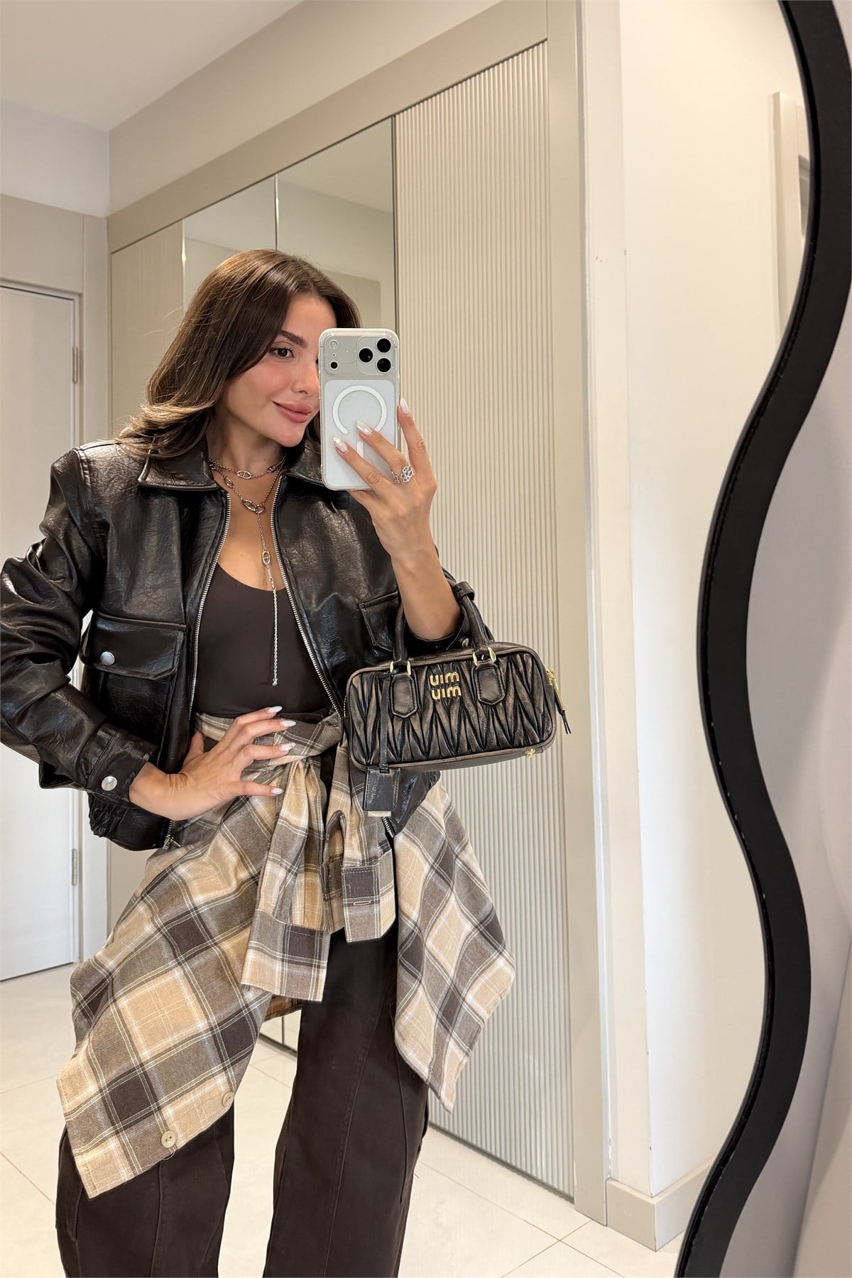 Charlotte Kahve Dokulu Vatkalı Deri Ceket