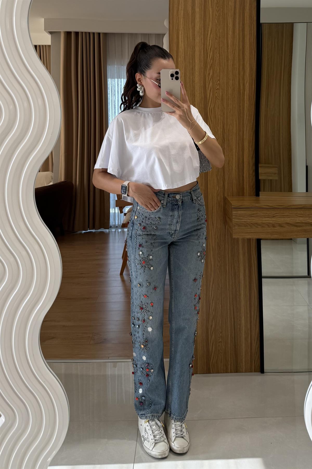 Chella Taş İşlemeli Tasarım Jean