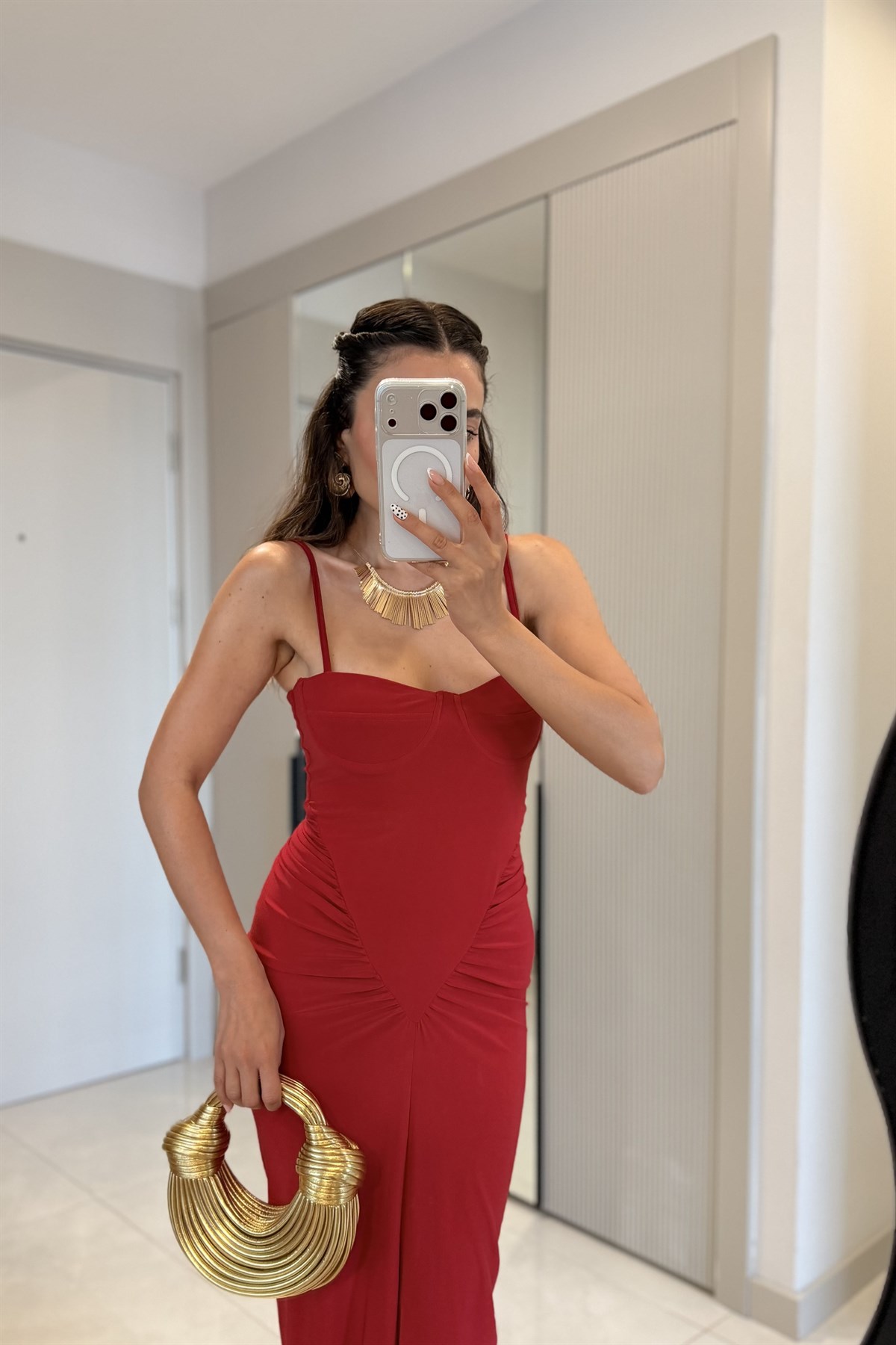 Cherry Kırmızı Kalp Yaka Askılı Elbise