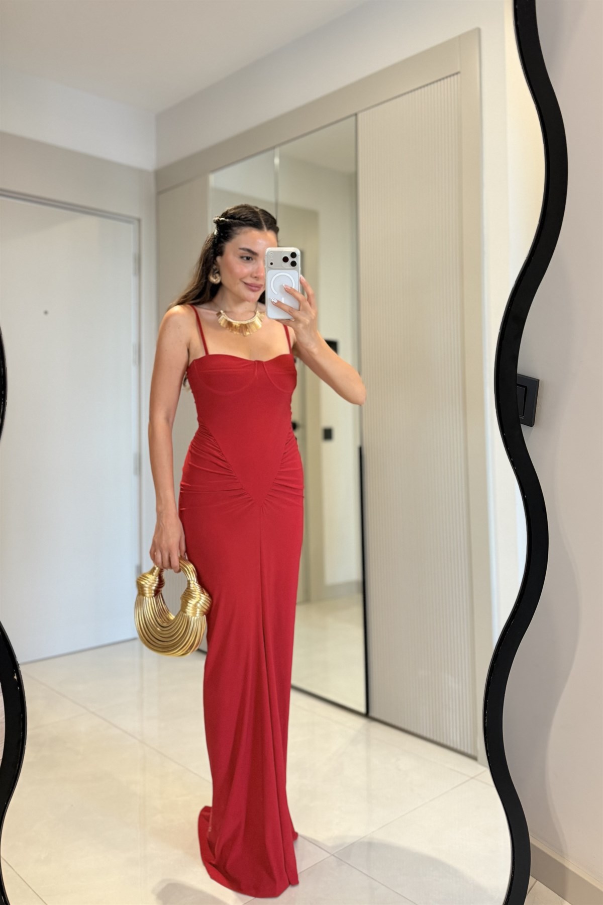 Cherry Kırmızı Kalp Yaka Askılı Elbise