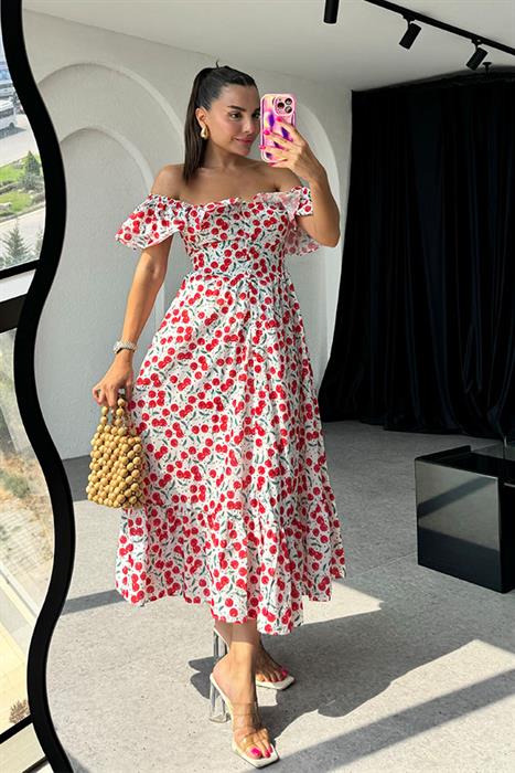 Cherry Madonna Yaka Tasarım Elbise