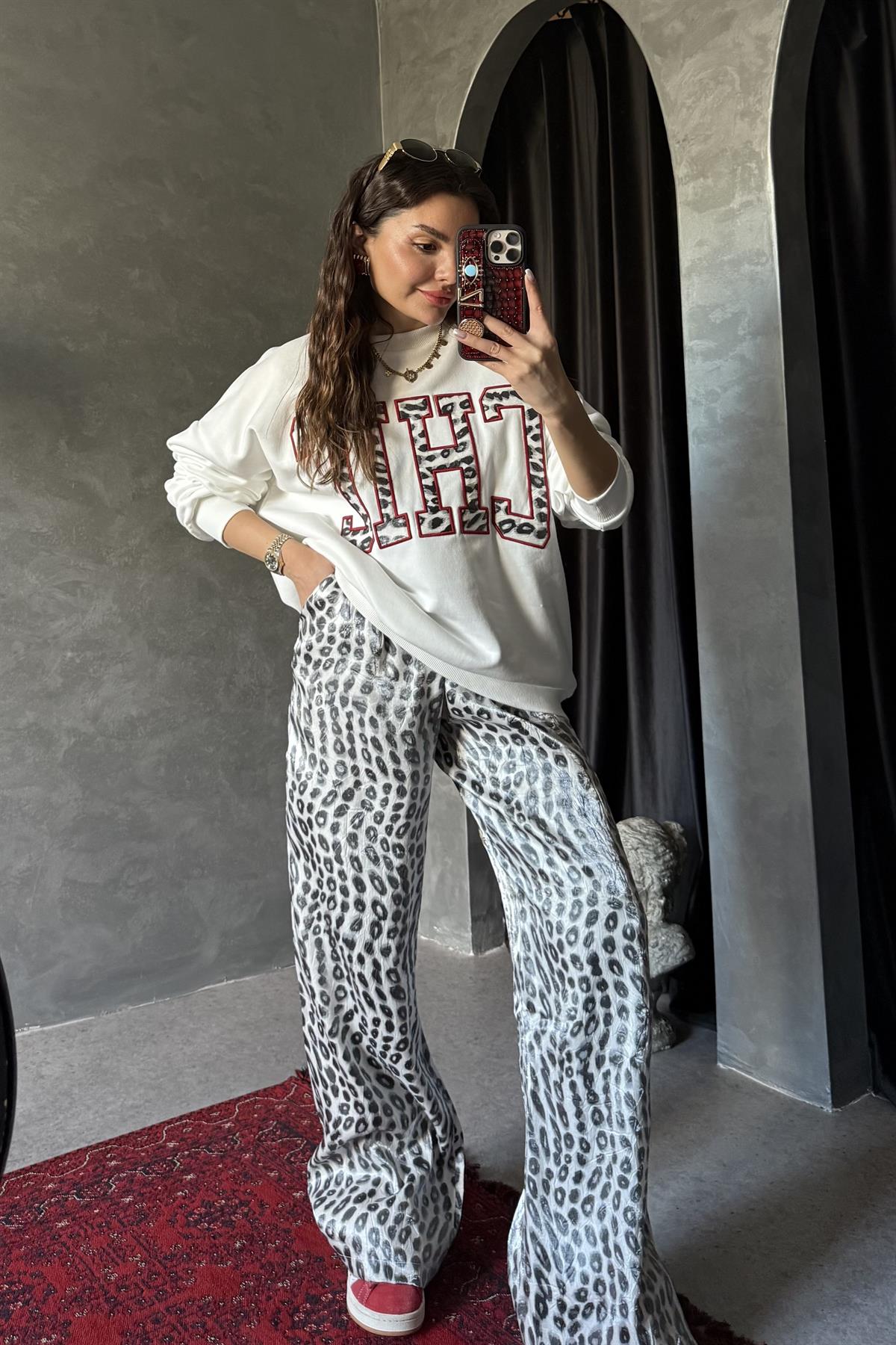 Chıc Leopar Desen Parlak Pantolon