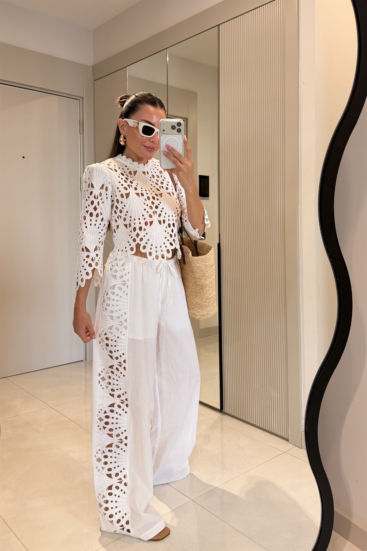 Chilling Beyaz Güpürlü Premium Bluz Pantolon Takım