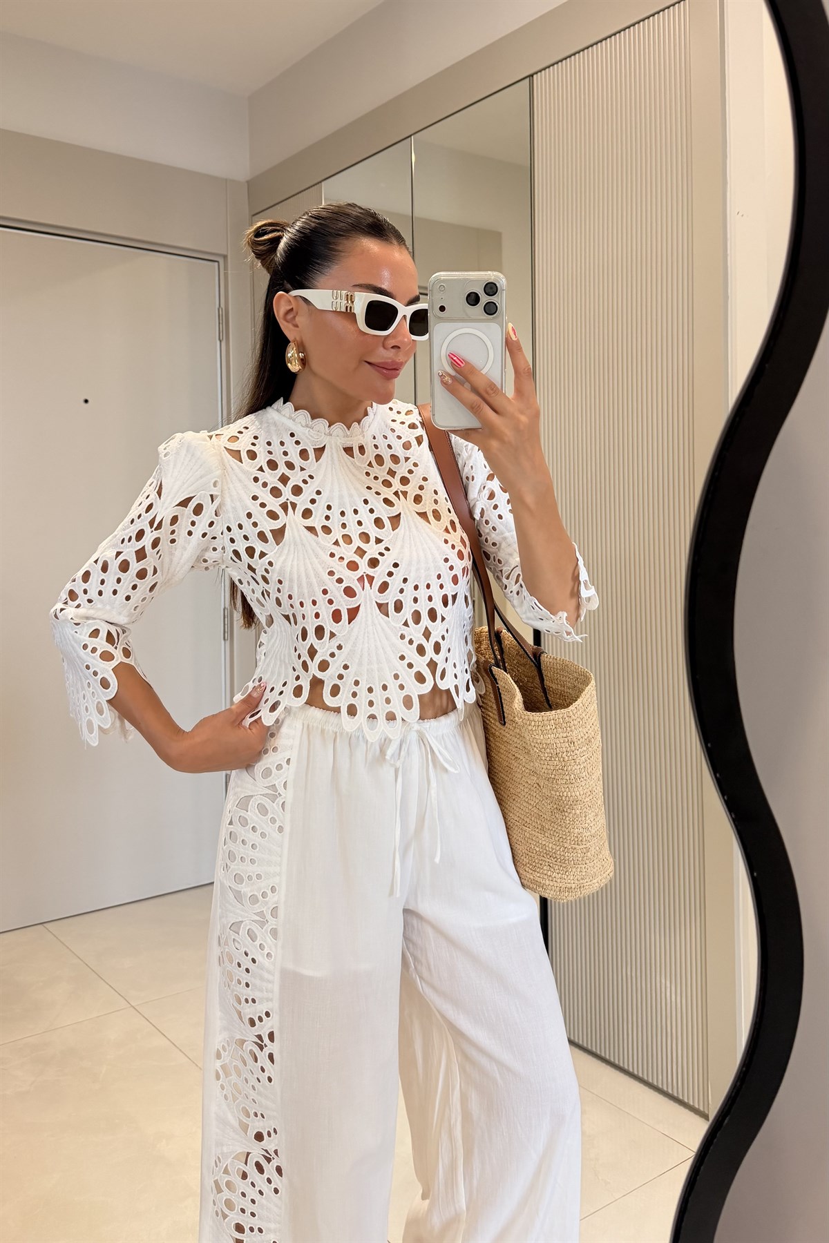 Chilling Beyaz Güpürlü Premium Bluz Pantolon Takım