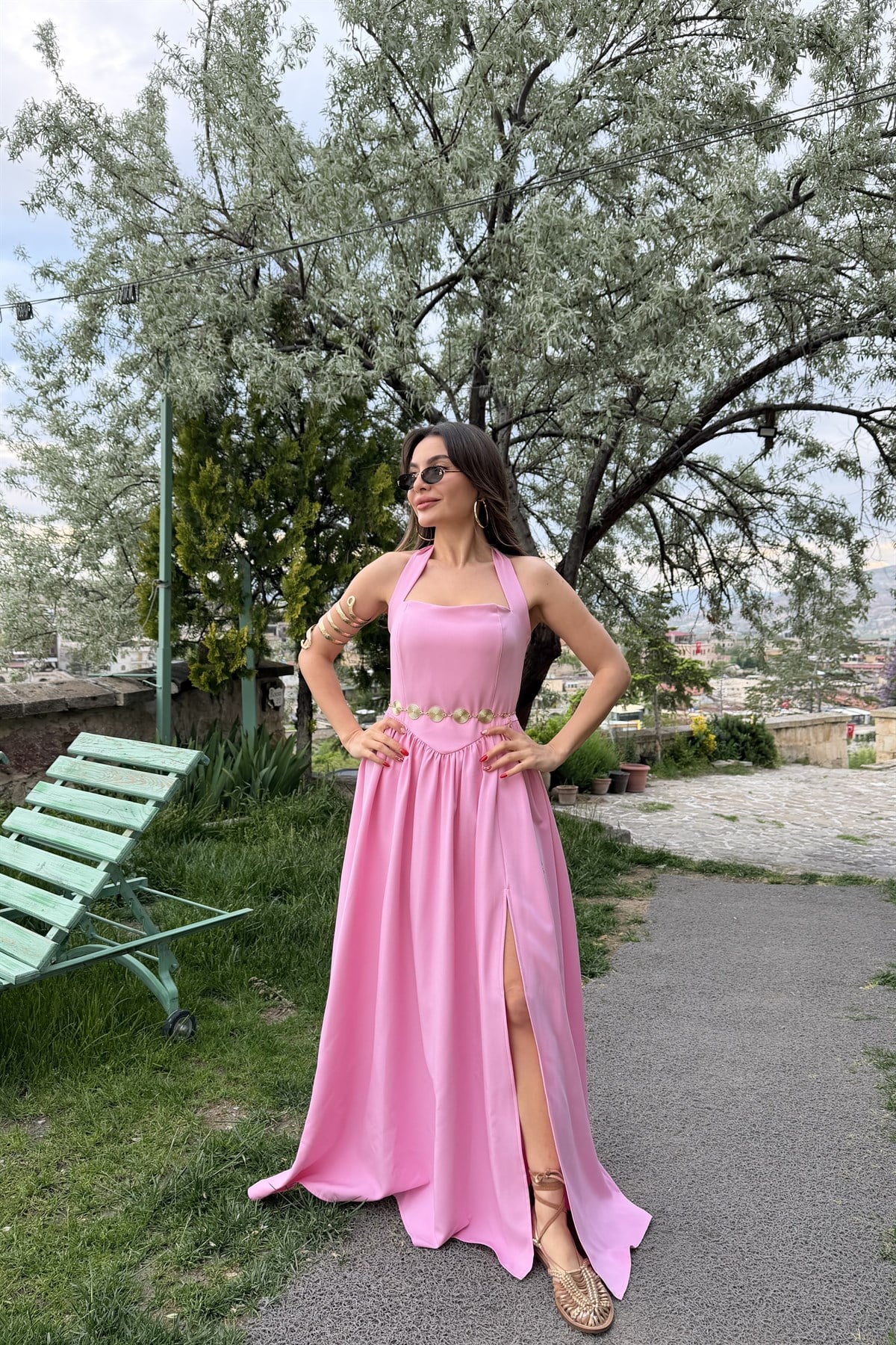Clara Pembe Yırtmaçlı Boyundan Bağlamalı Elbise