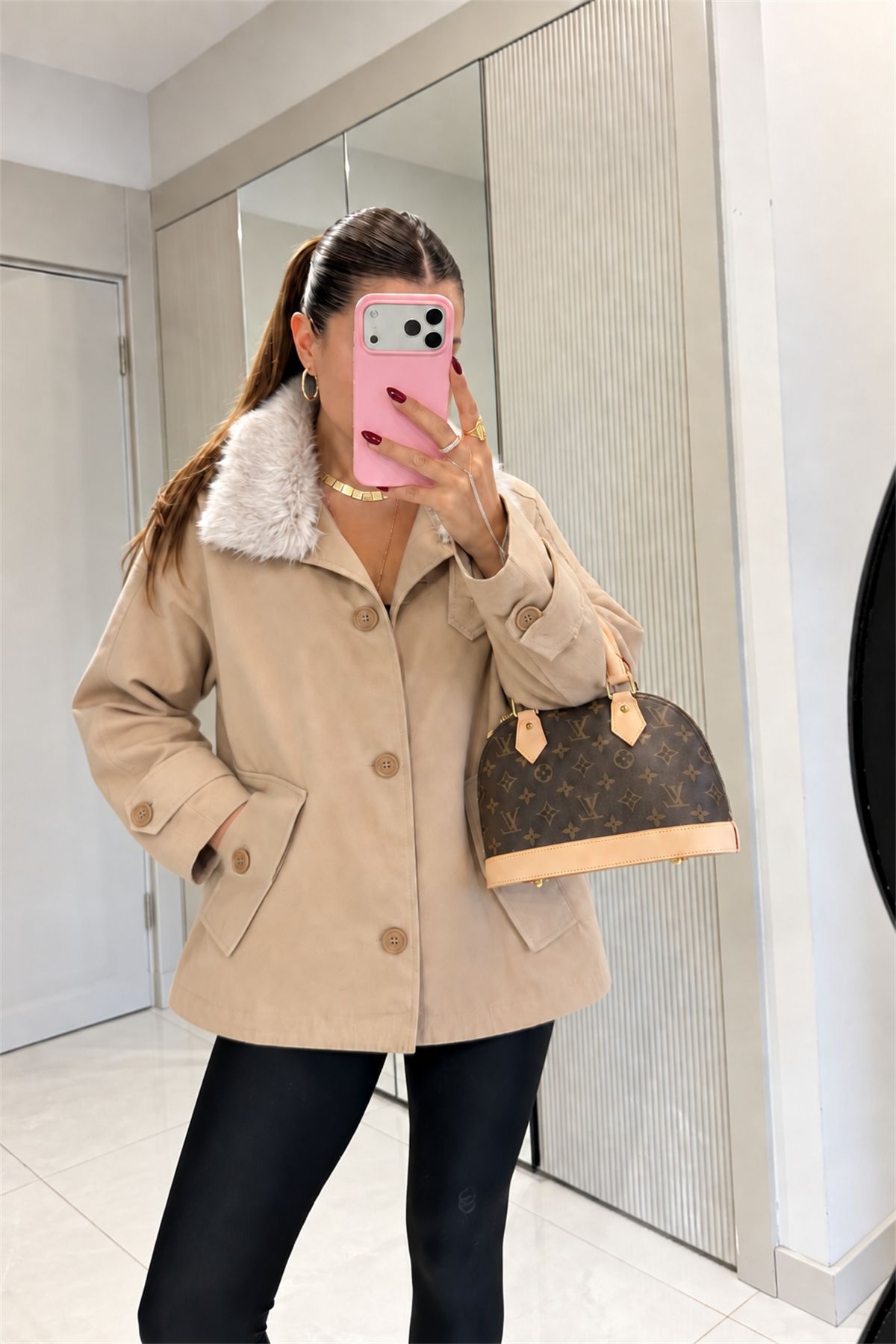 Claria Camel Kürk Yaka Detaylı Düğmeli Trenç 
