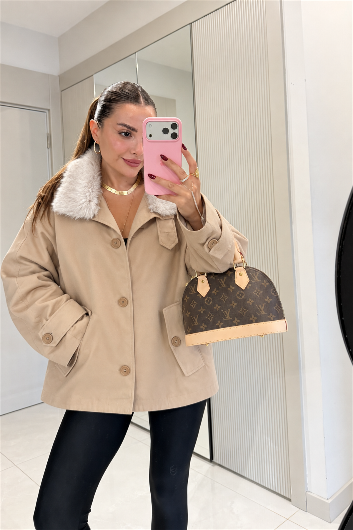 Claria Camel Kürk Yaka Detaylı Düğmeli Trenç 