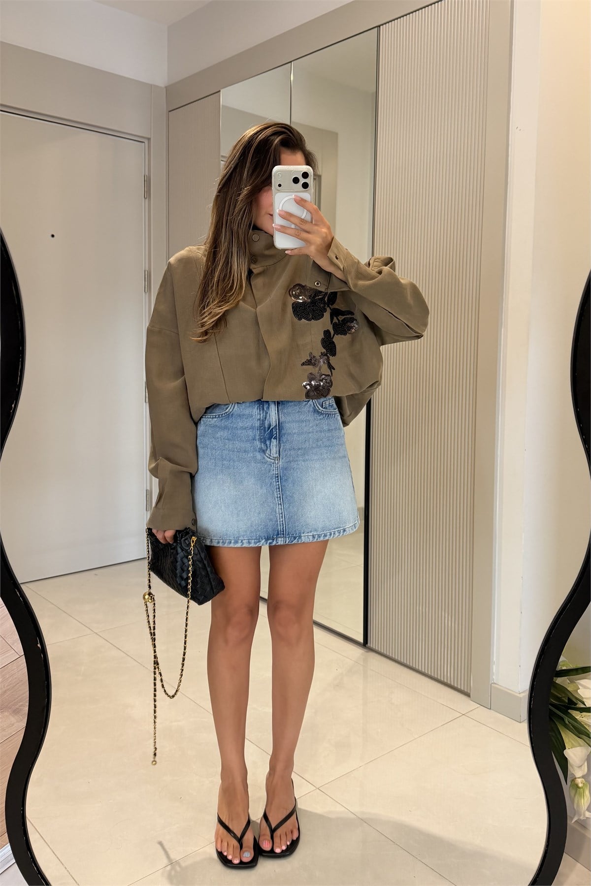 Clarisse Haki Payet Çiçek Detaylı Oversize Ceket