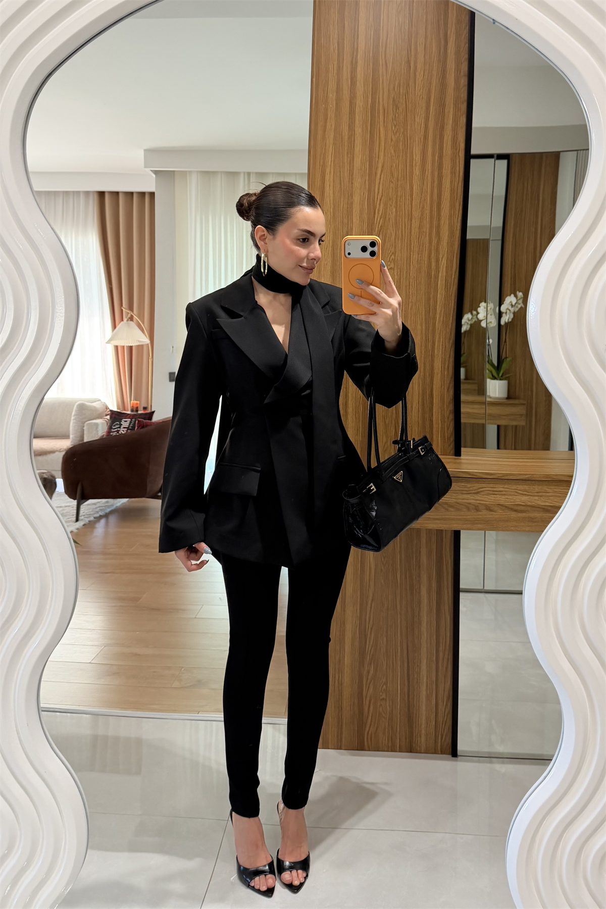 Classy Siyah Şal Detaylı Blazer 