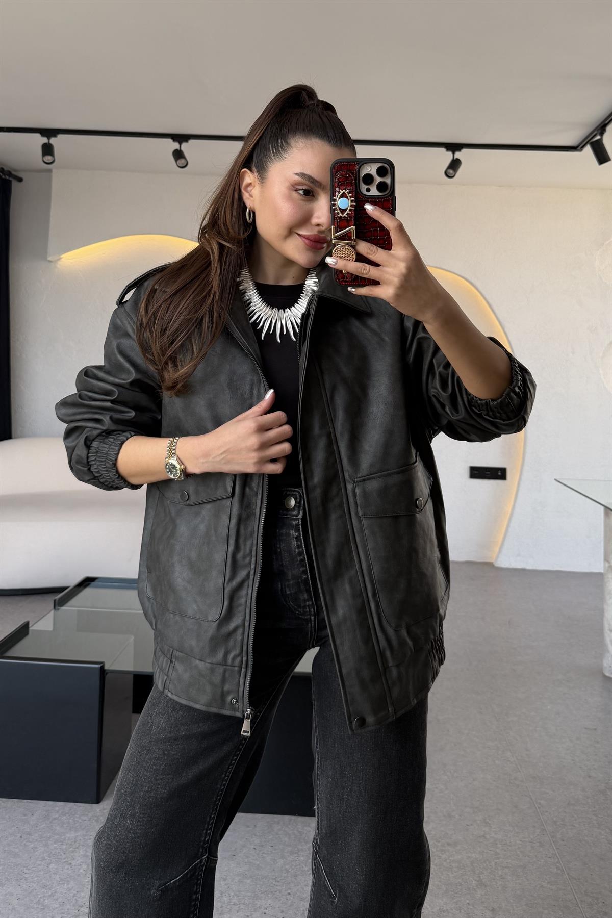 Cloys Siyah Deri Yıkama Ceket