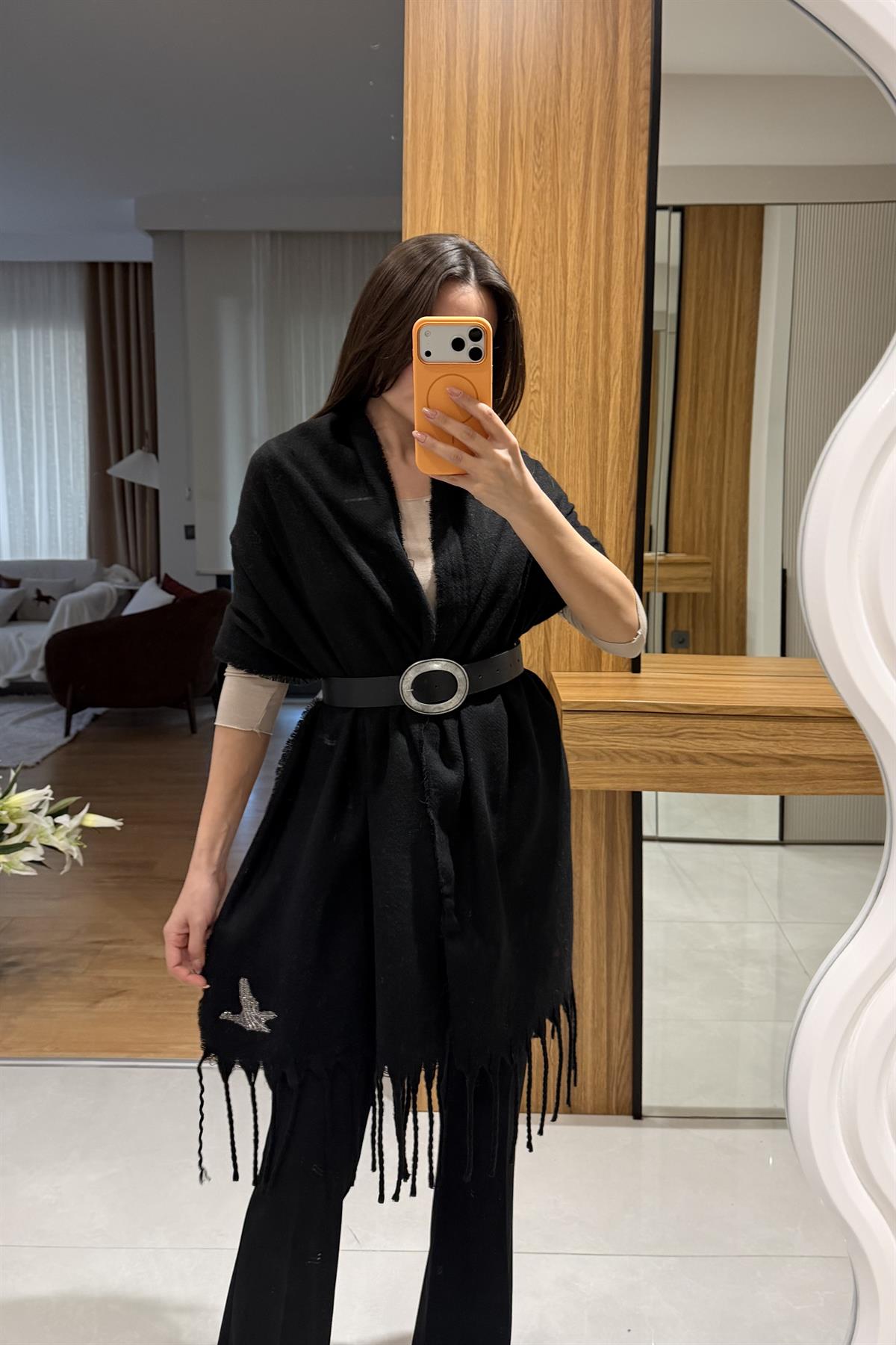 Coacy Siyah Saçak Uçlu Atkı 