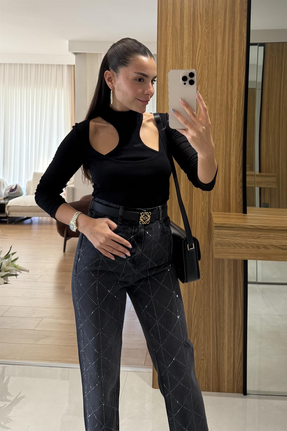 Connor Boyun Detaylı Bluz