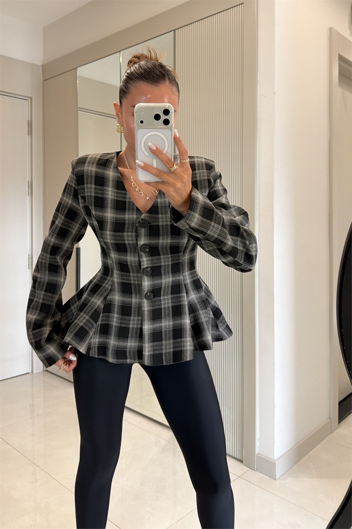 Coralia Siyah Ekose Bele Oturan Blazer Ceket