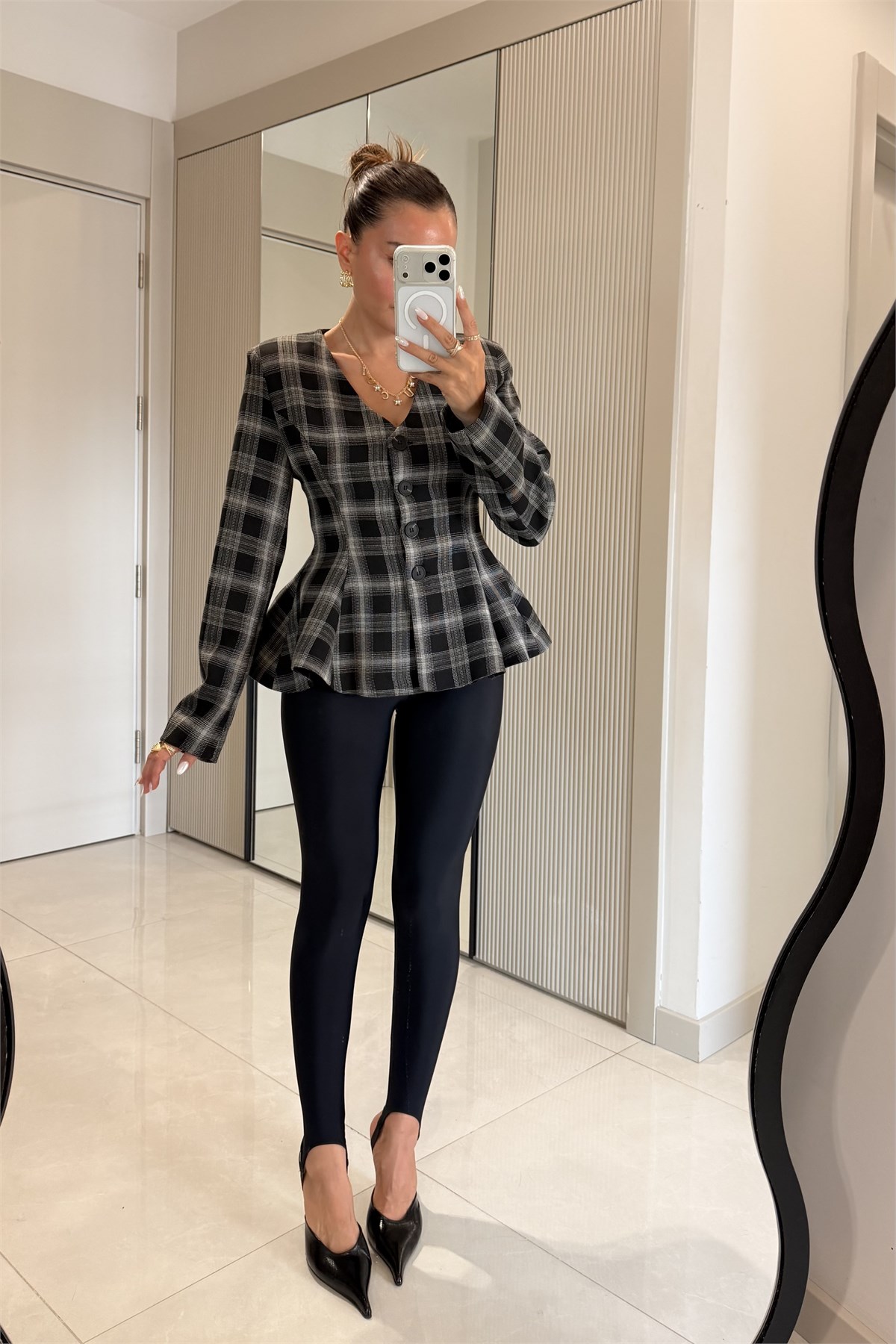 Coralia Siyah Ekose Bele Oturan Blazer Ceket