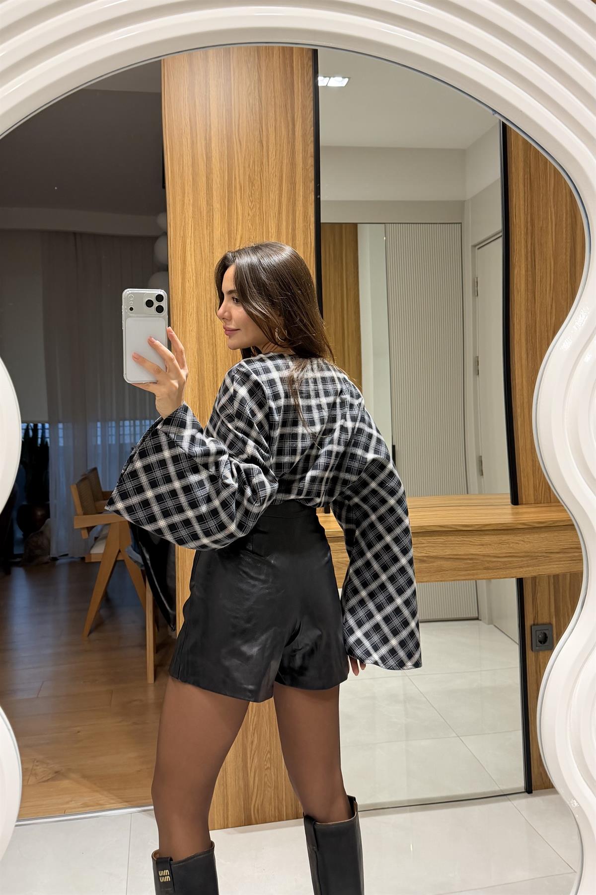 Coren Siyah Ekose Bluz