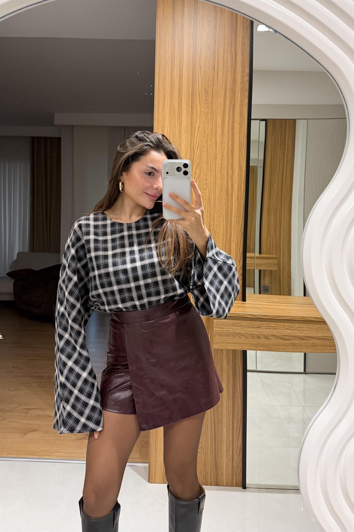 Coren Siyah Ekose Bluz