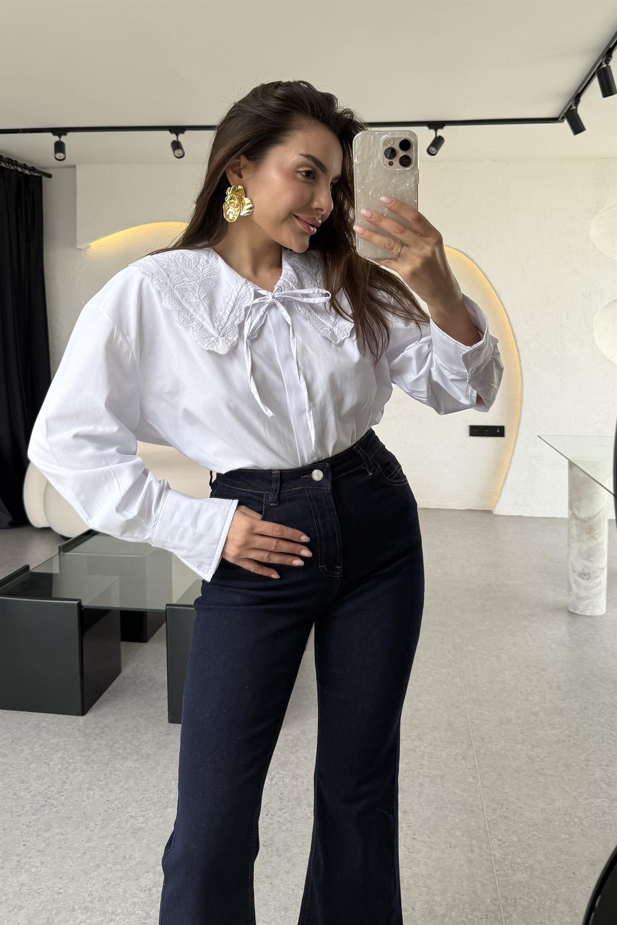County Bebe Yaka Beyaz Poplin Gömlek