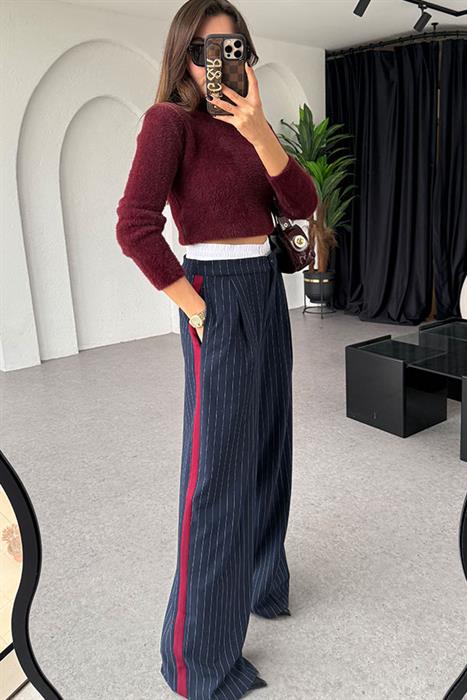 Crochet Lacivert Çizgili Pantolon