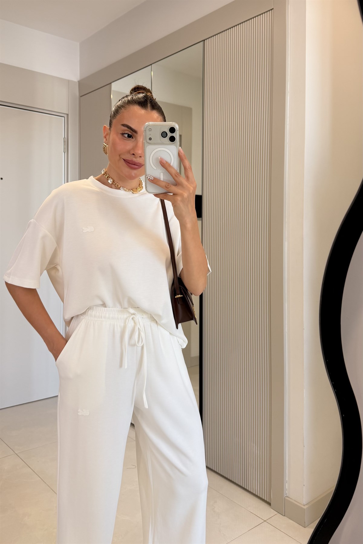 Crocod Beyaz Marka Model Modal Takım