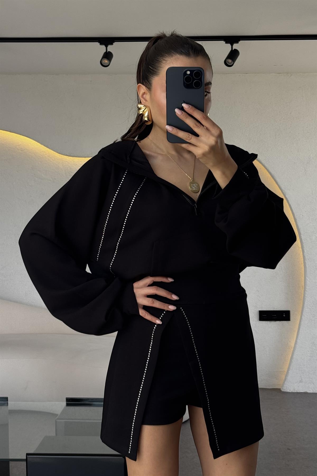 Cruz Siyah Taşlı Şortlu İkili Takım