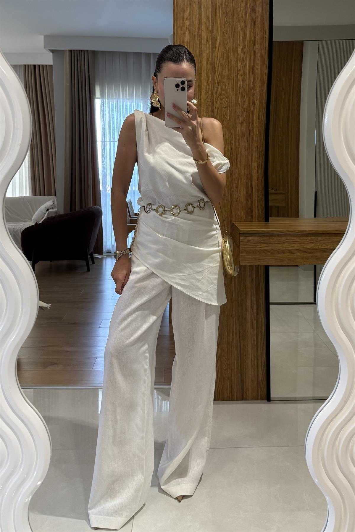 Cyrus Beyaz Premium Keten Takım