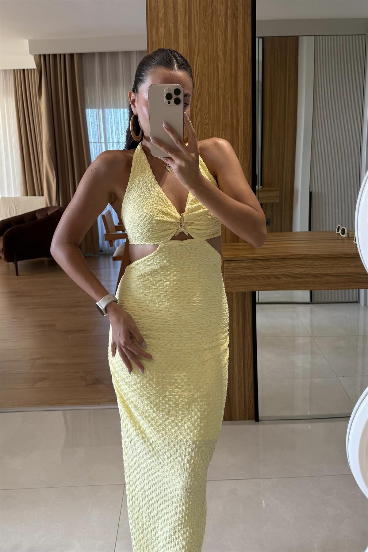 Darel Sarı Deniz Yıldızı Aksesuarlı Elbise