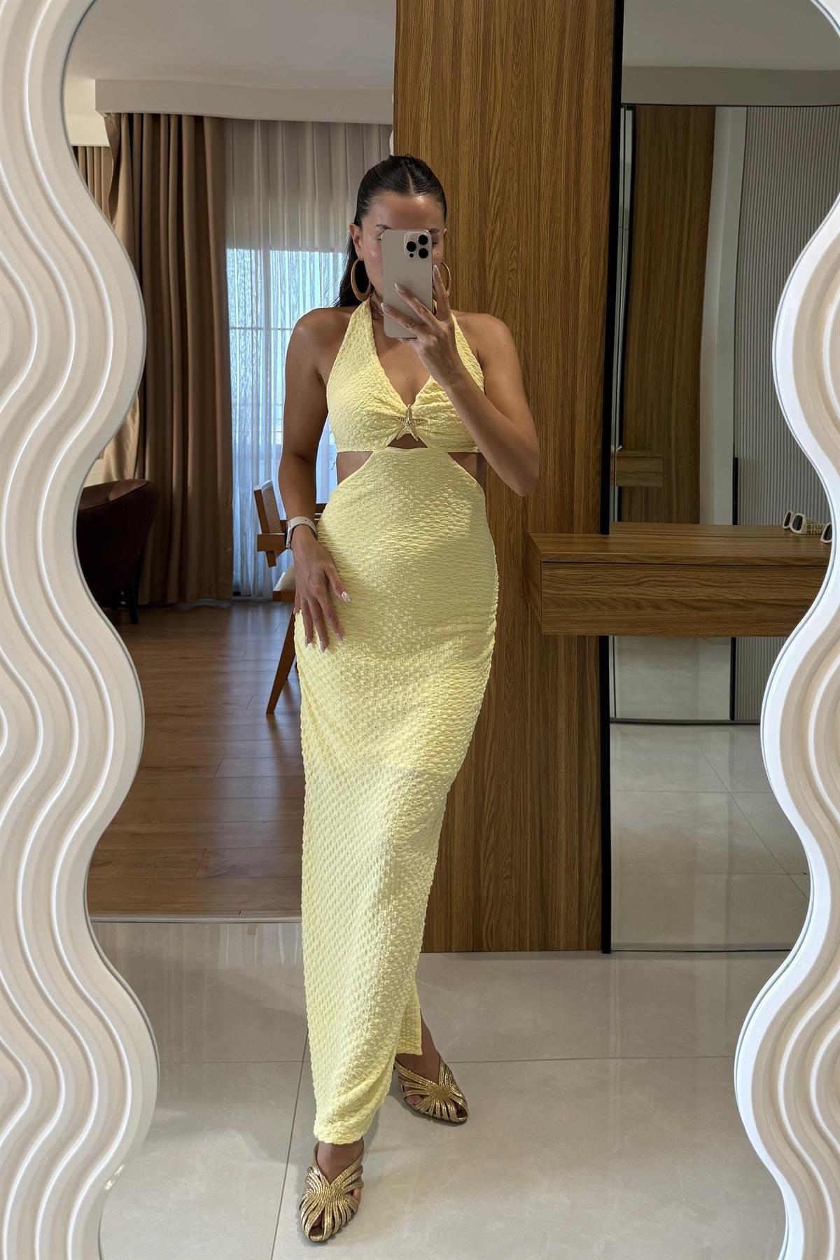 Darel Sarı Deniz Yıldızı Aksesuarlı Elbise