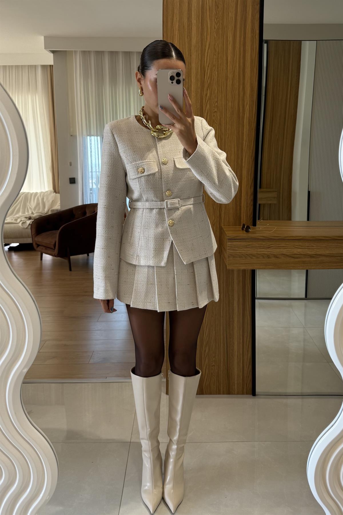 Darnell Bej Pileli Tüvit Şort Etek