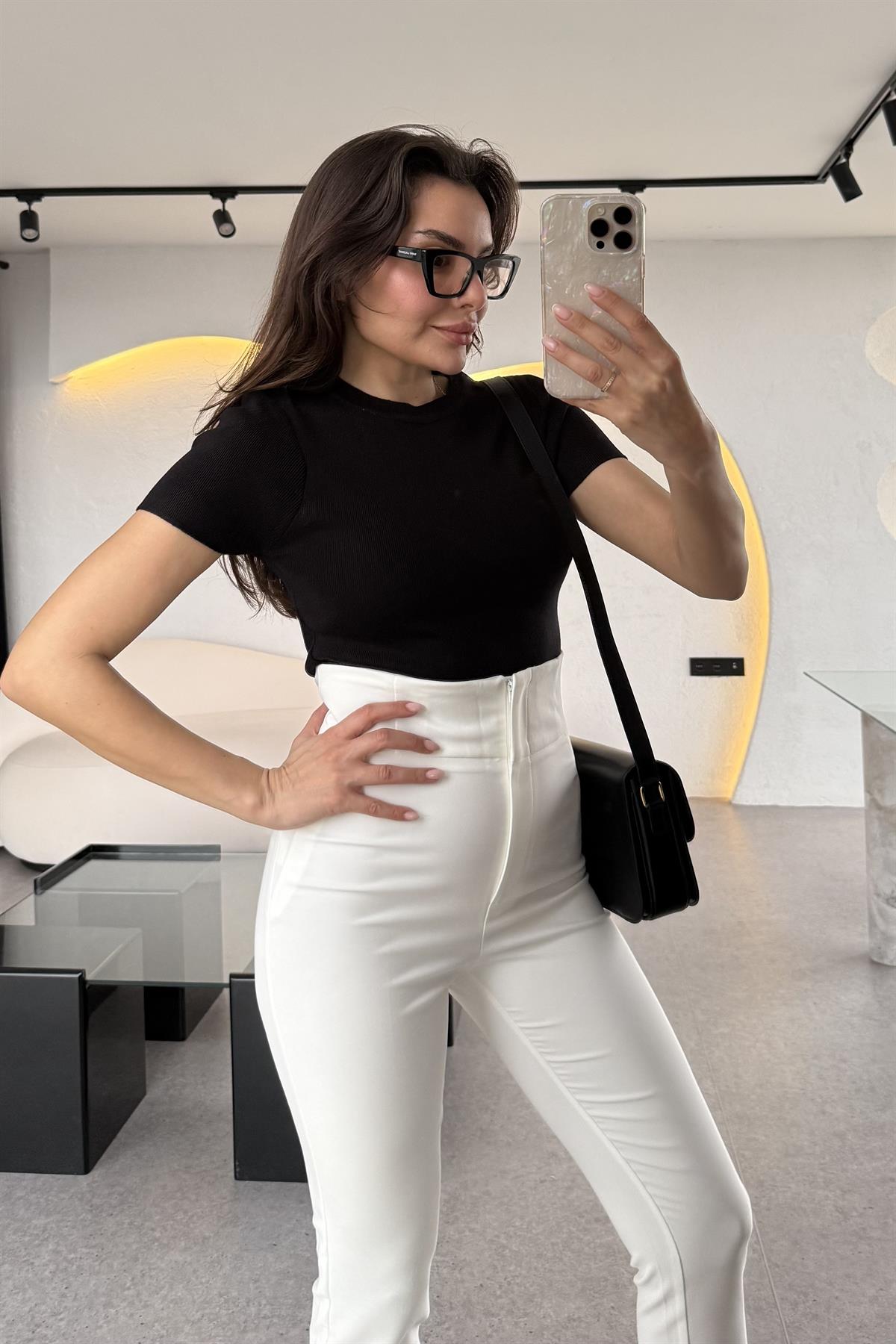 Darth Siyah Bisiklet Yaka Kısa Kol Crop