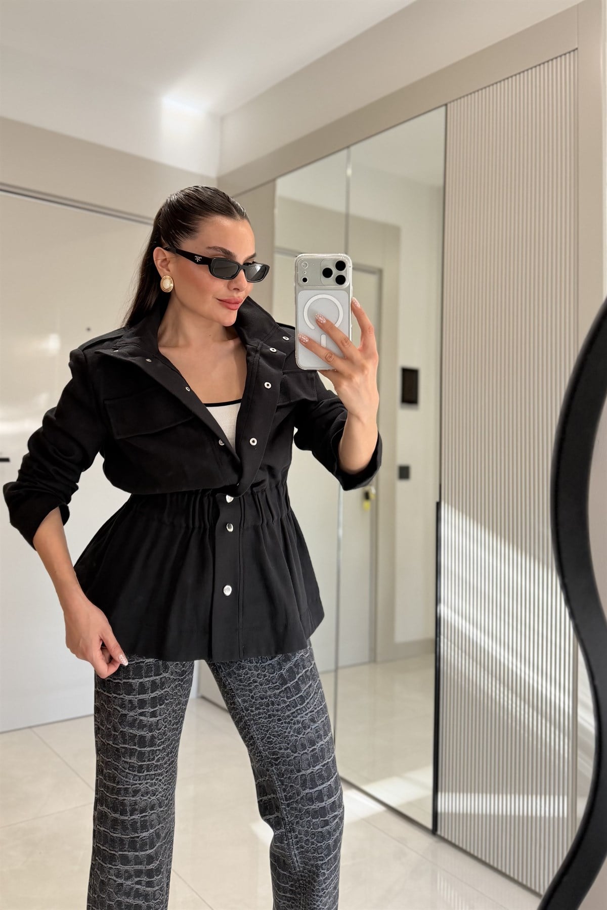 Deiter Siyah Vatkalı Keten Ceket