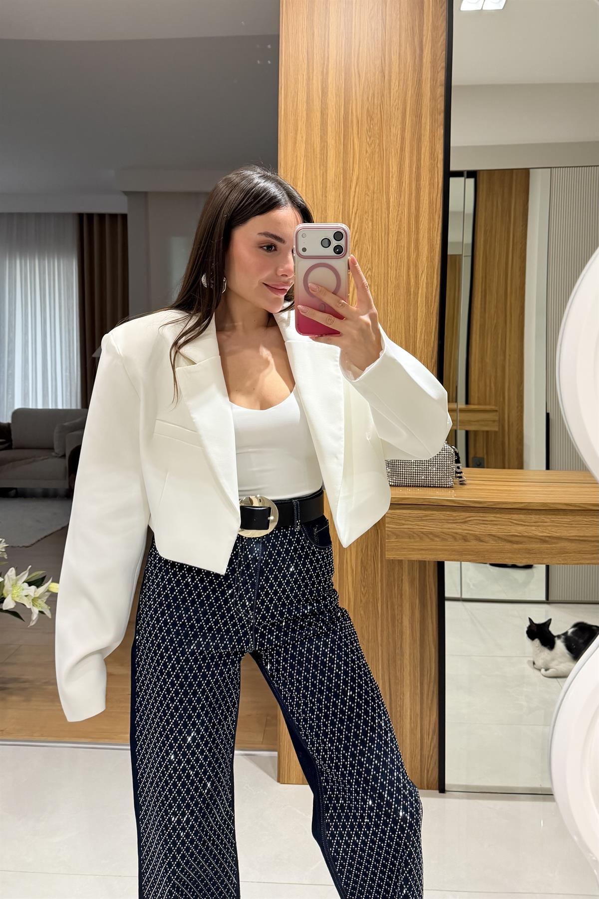 Denhaag Beyaz Premium Vatkalı Mini Ceket