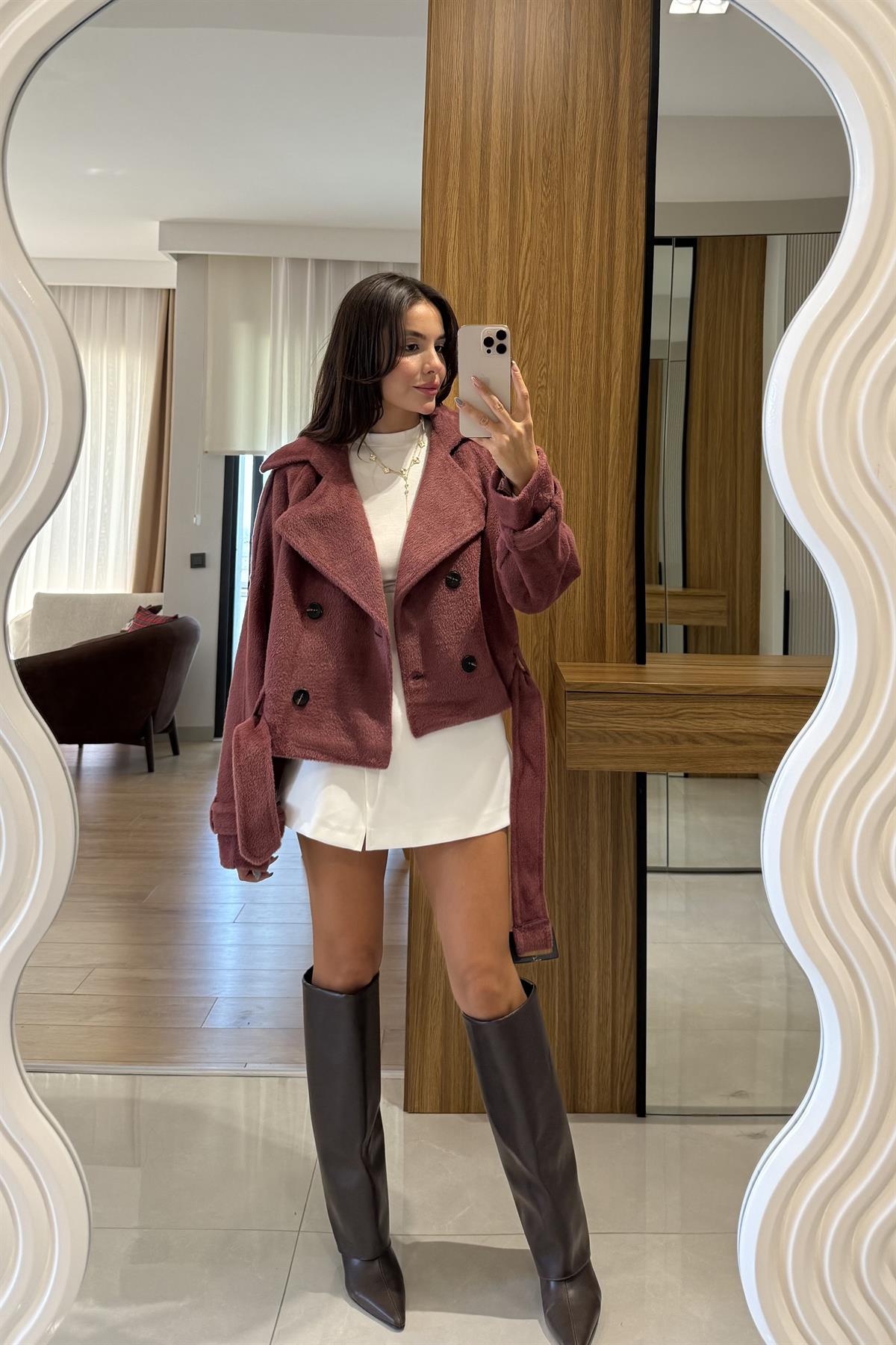 Devida Gül Kurusu Kemerli Peluş Ceket