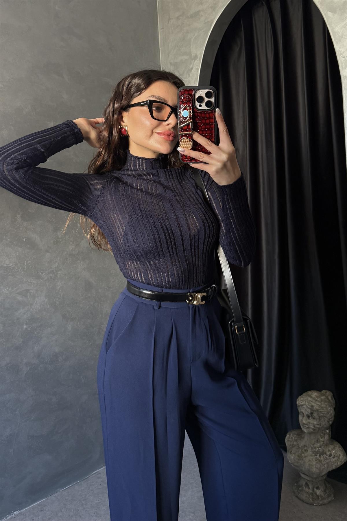 Dexter Lacivert Transparan Body 