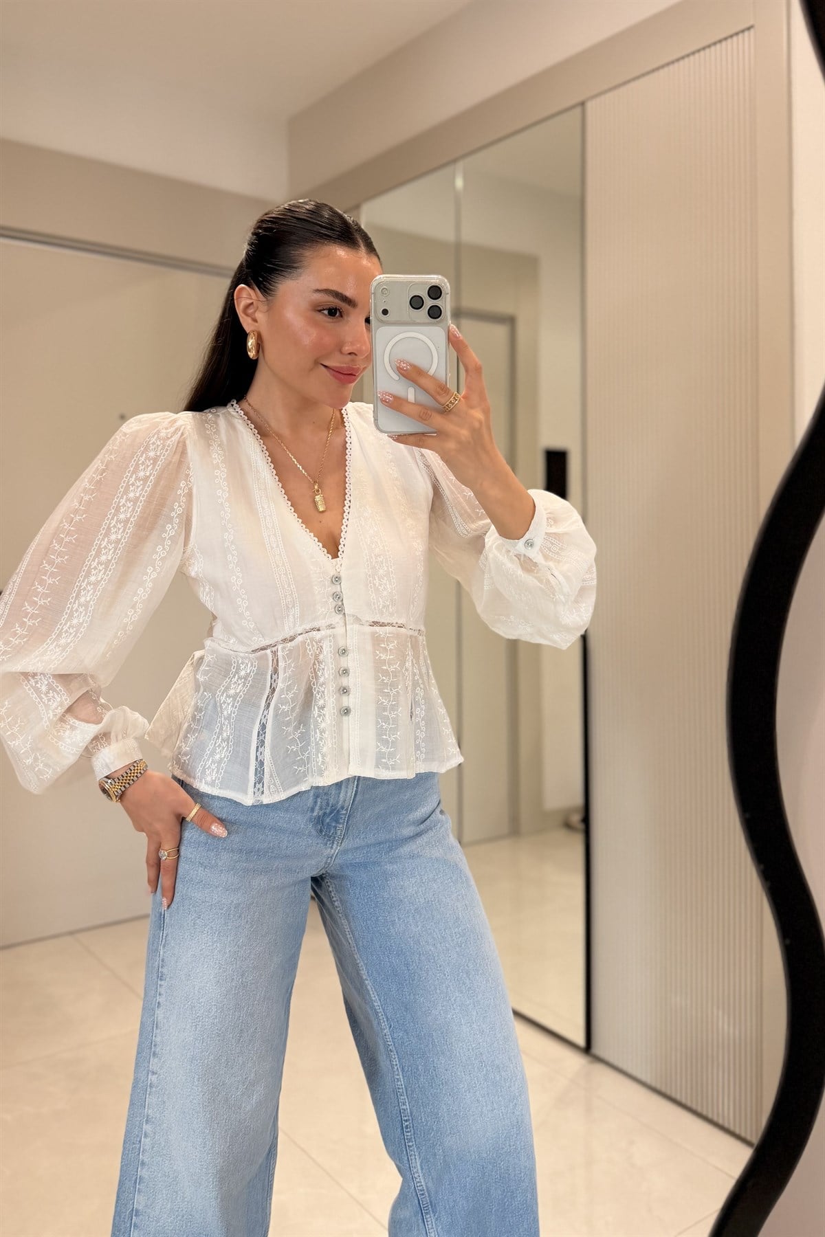 Divorce Beyaz V Yaka Fisto Gömlek