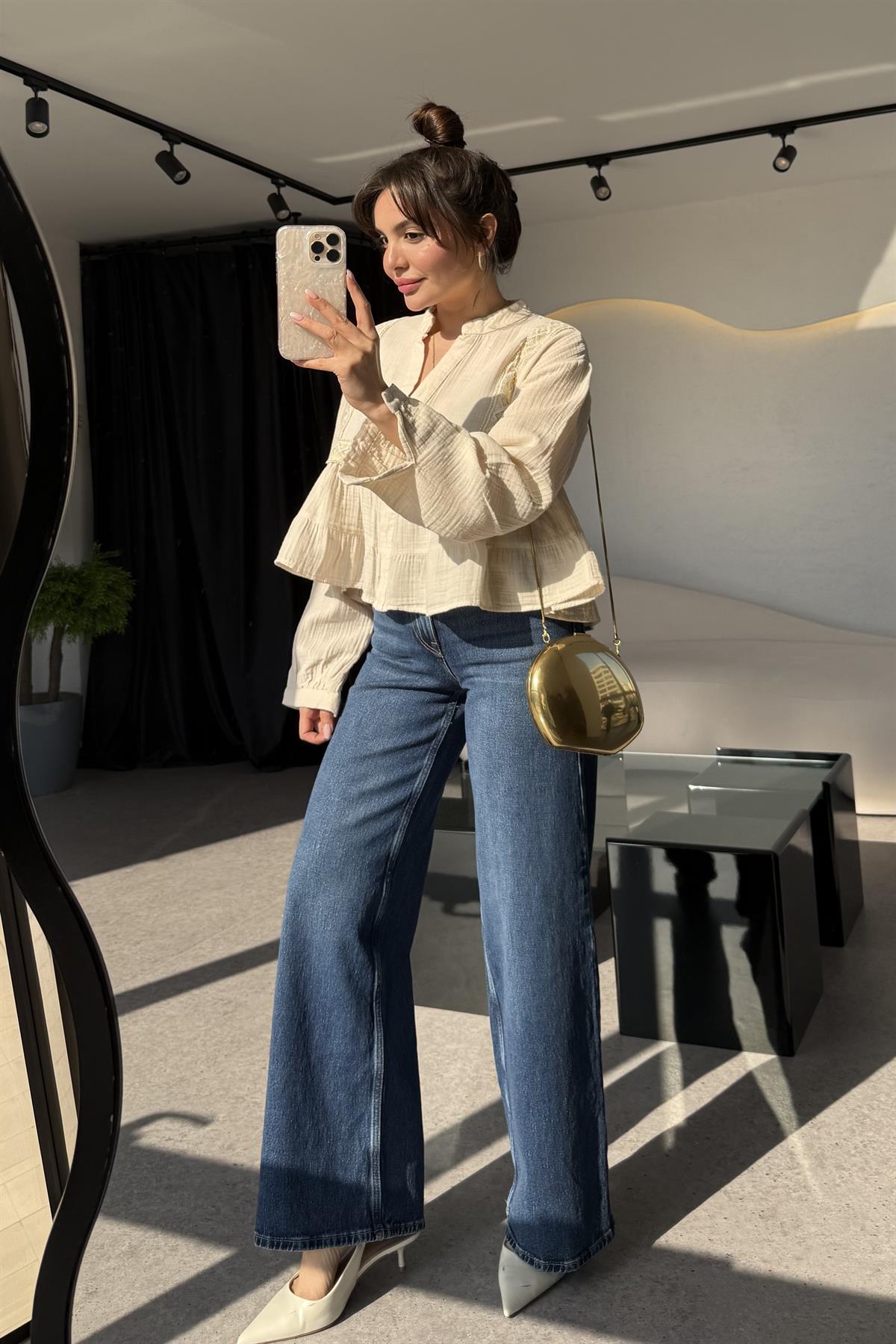 Dobie Midblue Wide Leg Jean