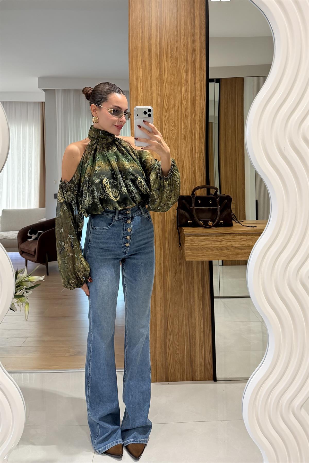 Doen Düğmeli İspanyol Jean