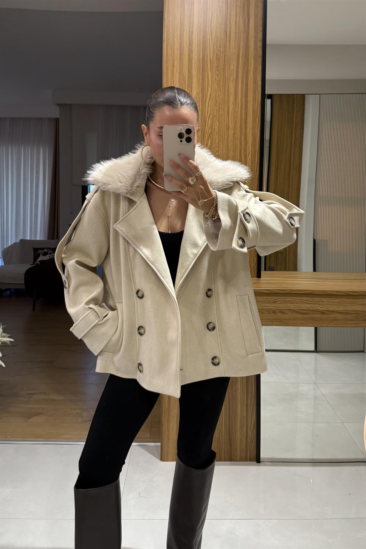 Dragun Krem Kürkü Çıkarılabilen Kaban 