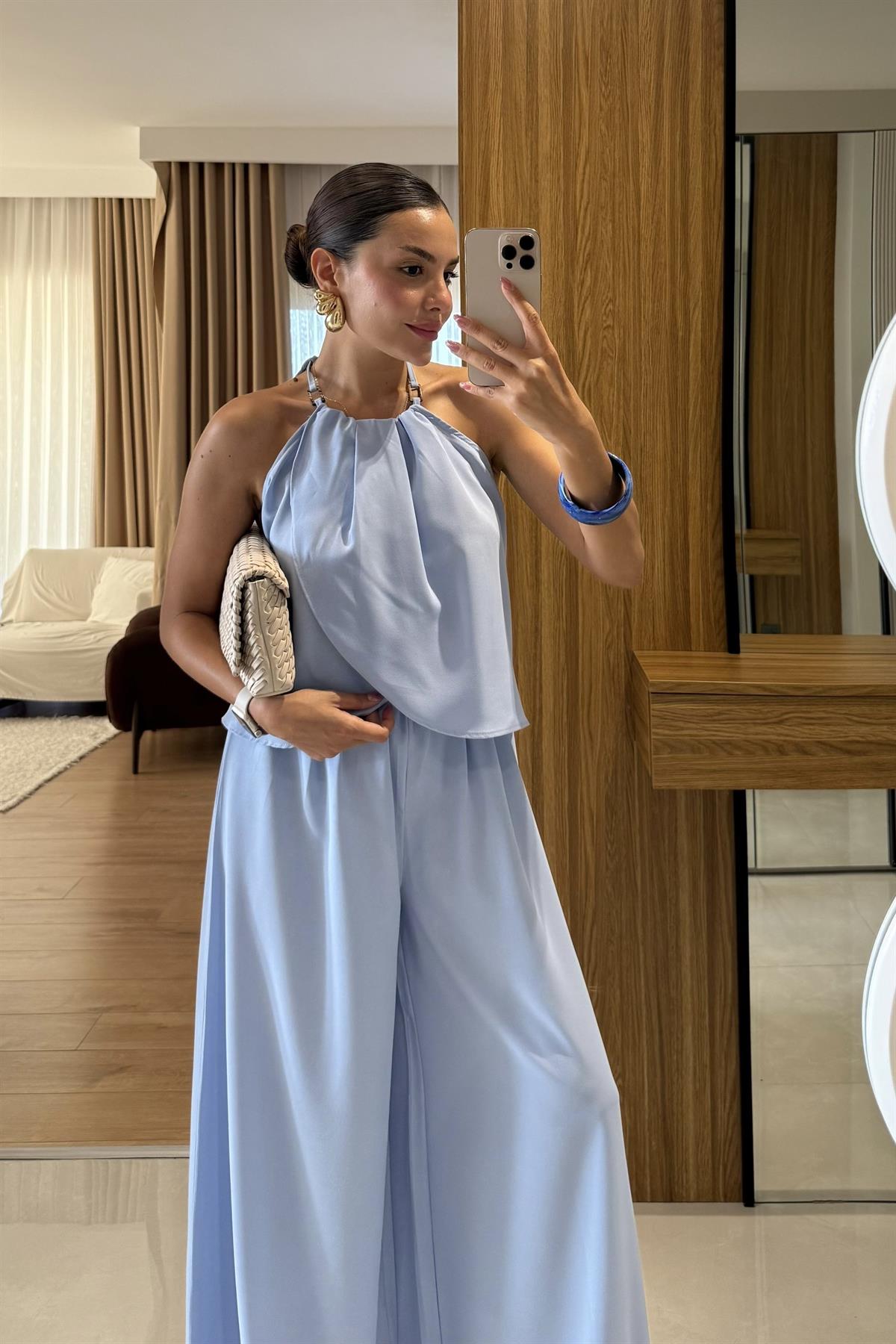 Draya Mavi Boyun Detaylı Pantolonlu Takım