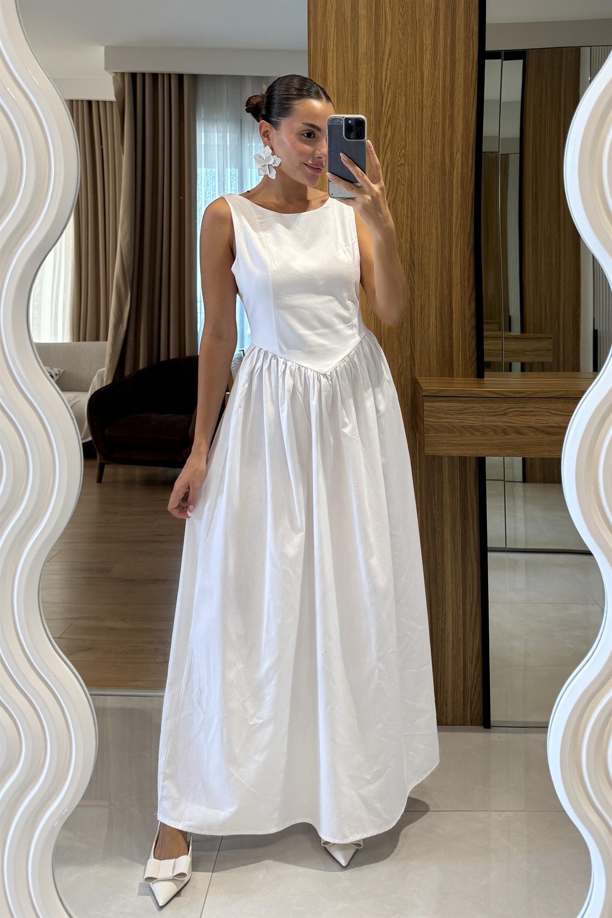 Dykes Sırt Dekolteli Maxi Elbise