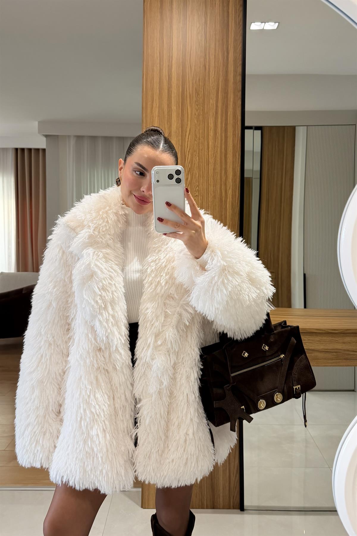 Elagan Beyaz Premium Peluş  Kürk