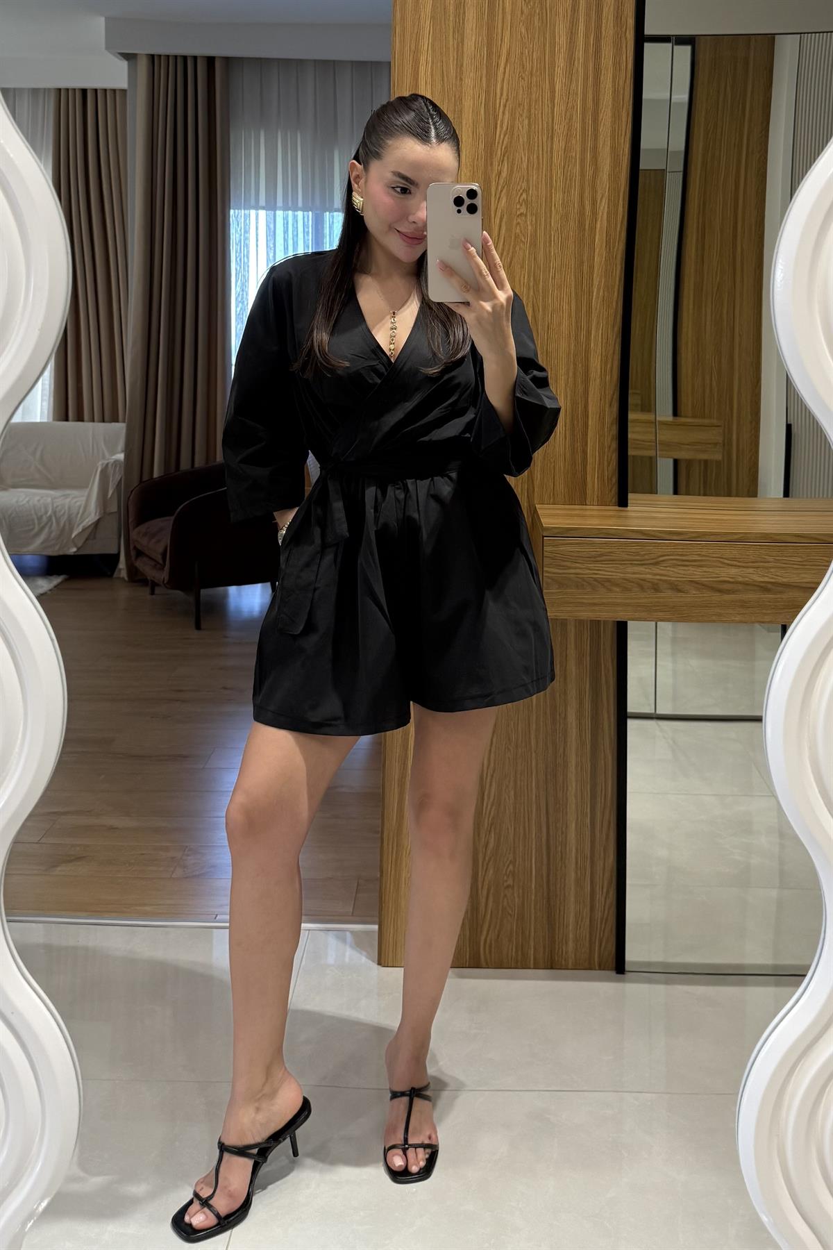 Elinora Siyah Balon Kol Tulum