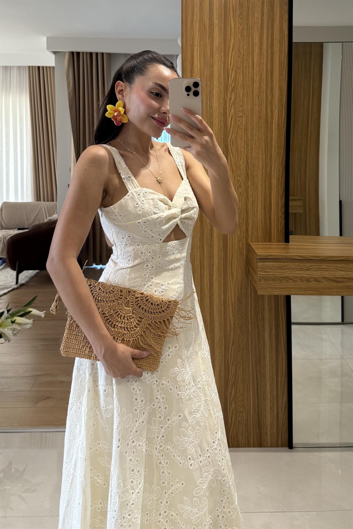 Elowen Bej Astarlı Fisto Elbise 