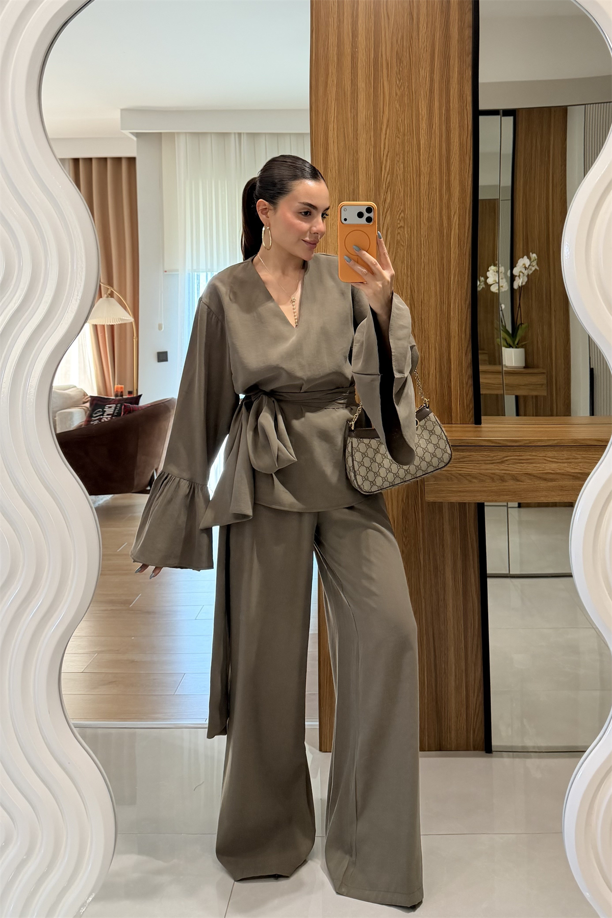 Elsa Haki Tensel Kuşaklı Takım