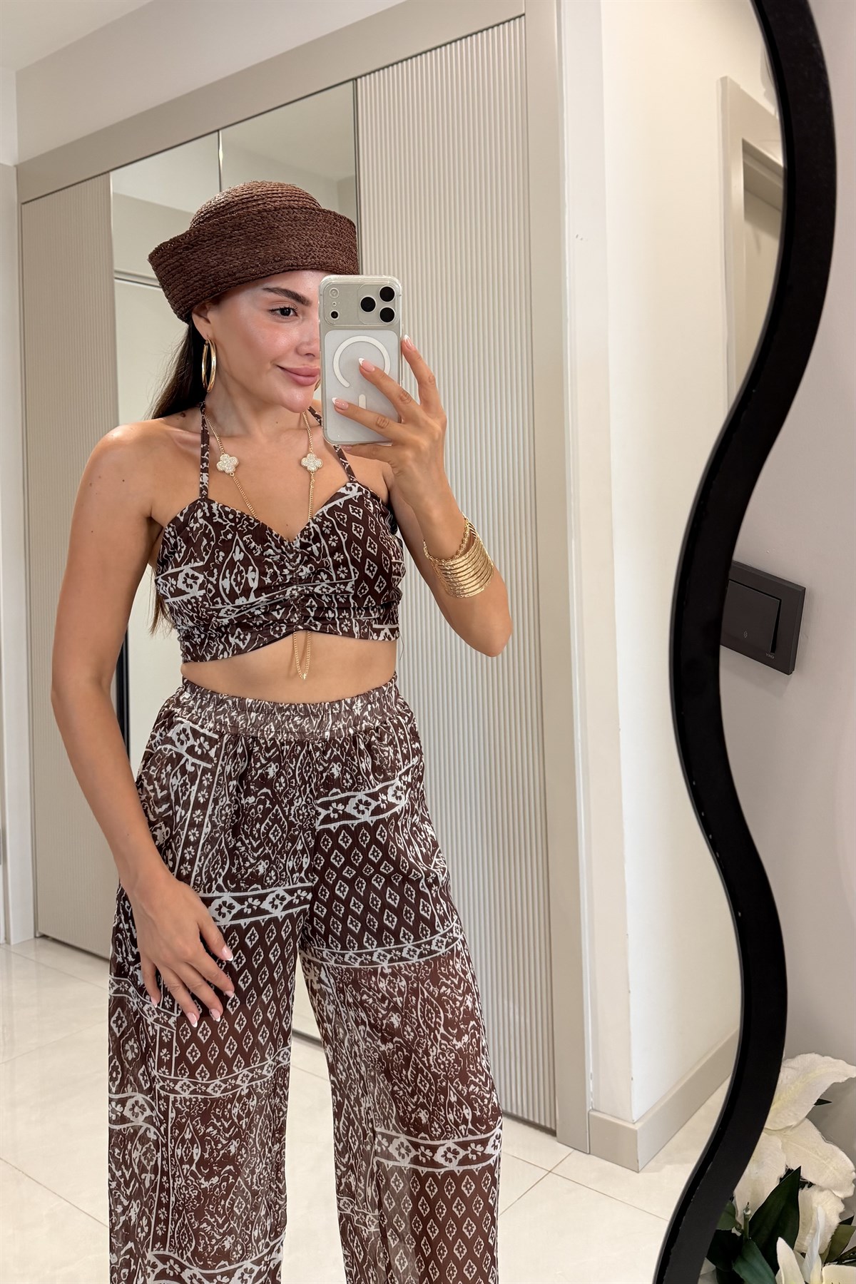Emilia Kahve Etnik Desenli Askılı Crop Pantolon Takım