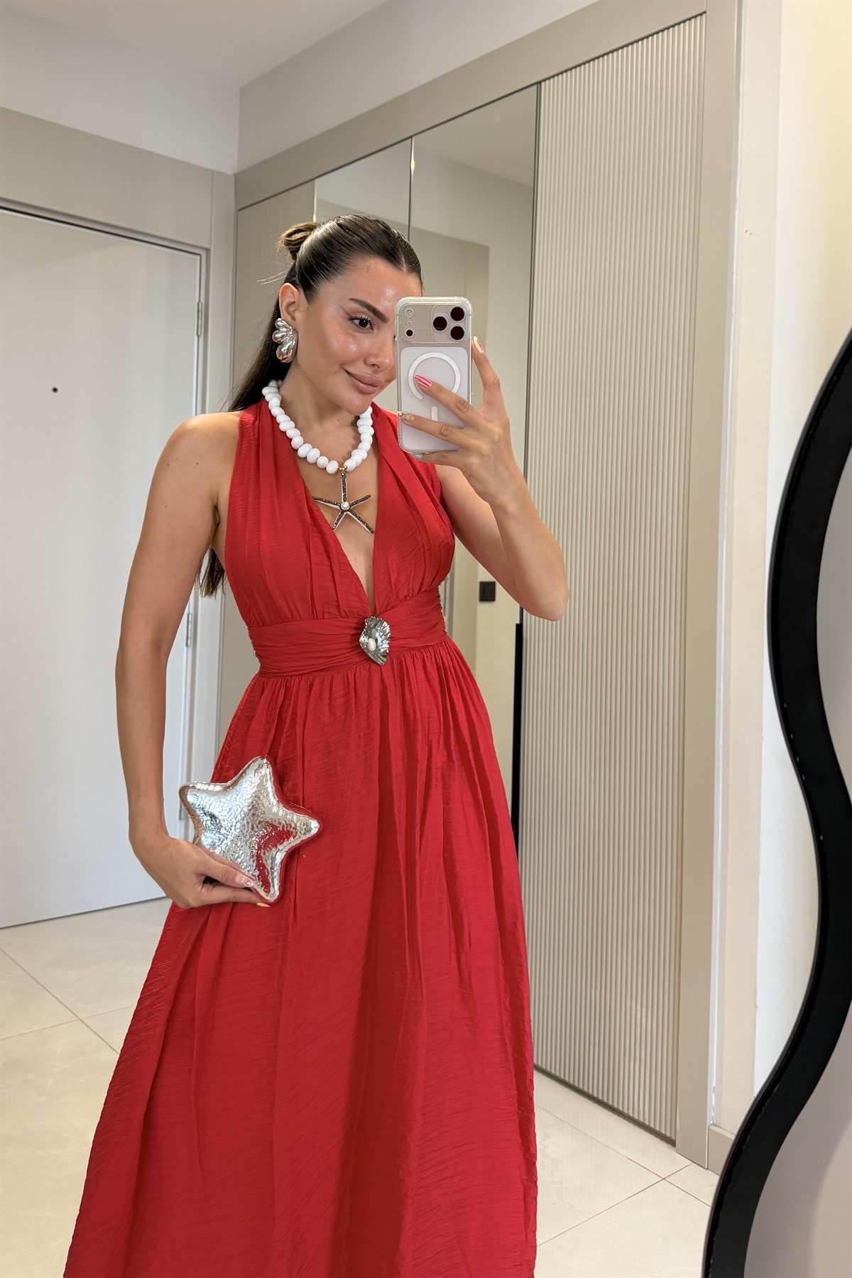 Emily Kırmızı Astarlı Aksesuarlı Elbise