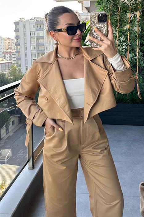 Estilo Mini Karamel Trençkot